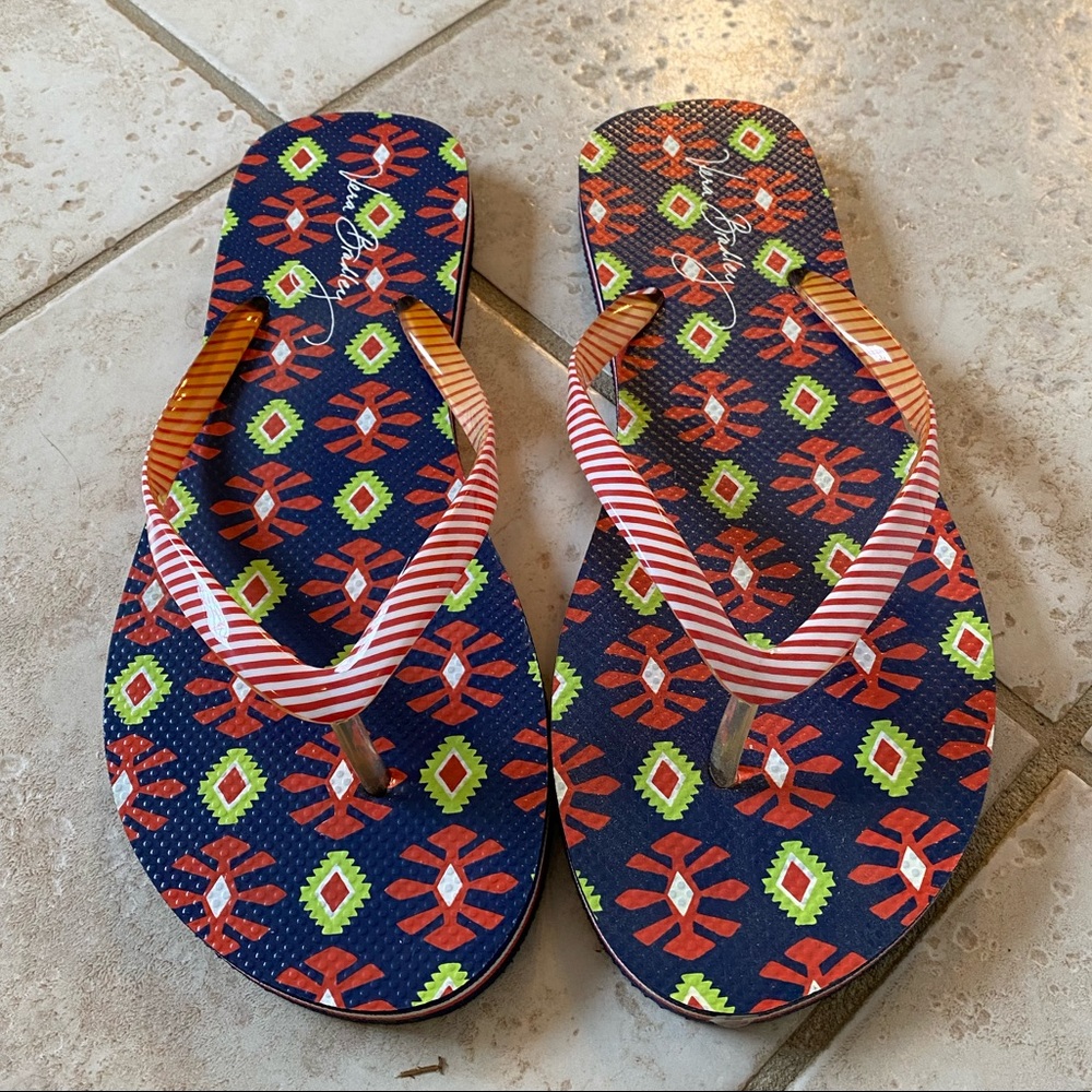 Vera Bradley flip flops never worn size 9-10